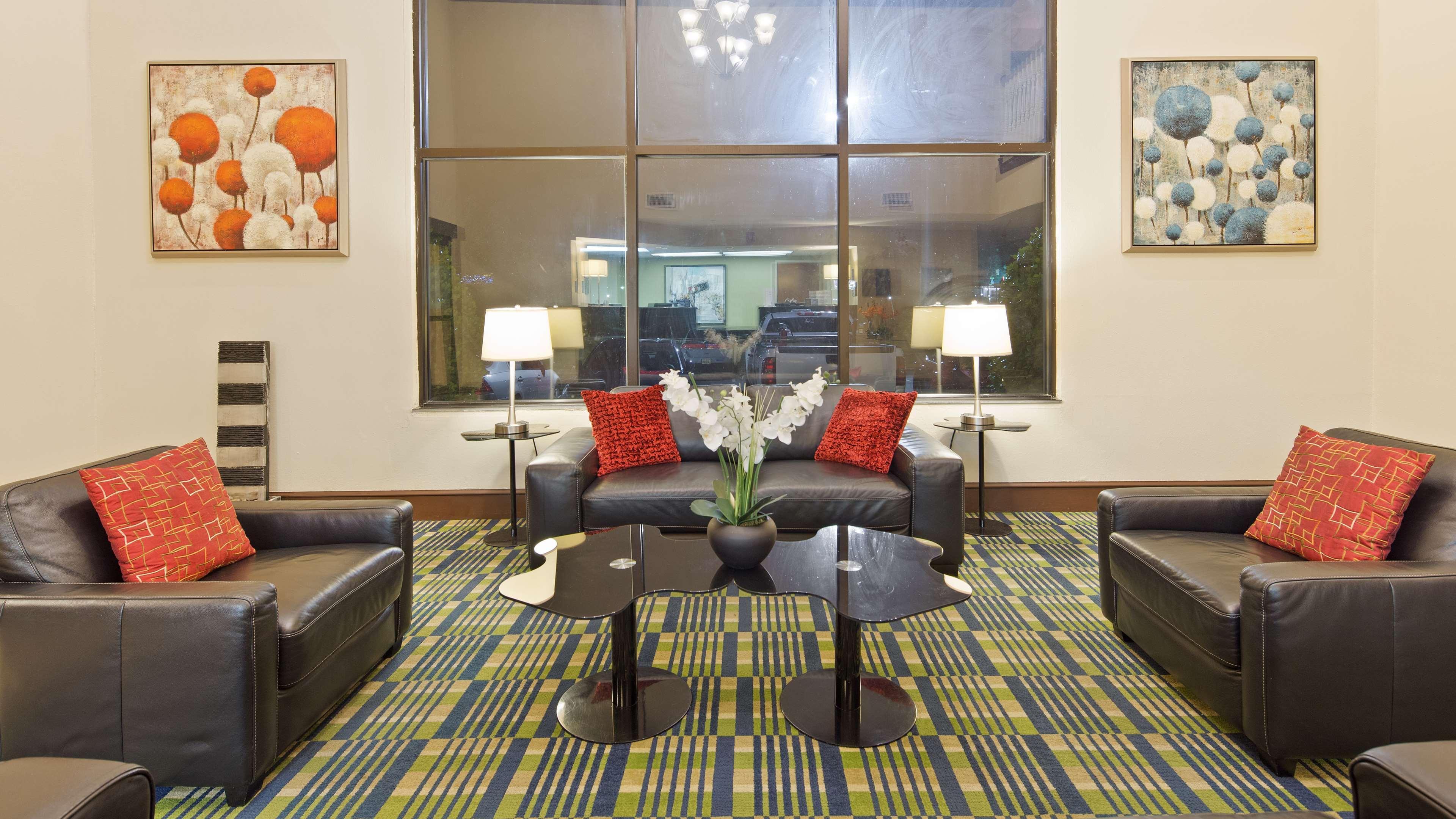 Surestay Plus Hotel By Best Western Roanoke Rapids I-95 Exterior photo
