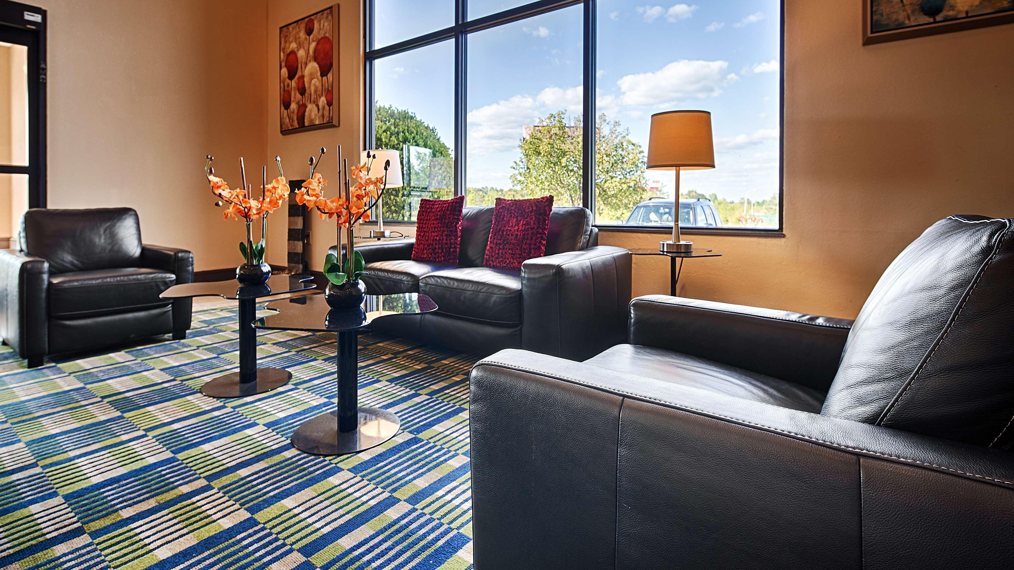 Surestay Plus Hotel By Best Western Roanoke Rapids I-95 Interior photo