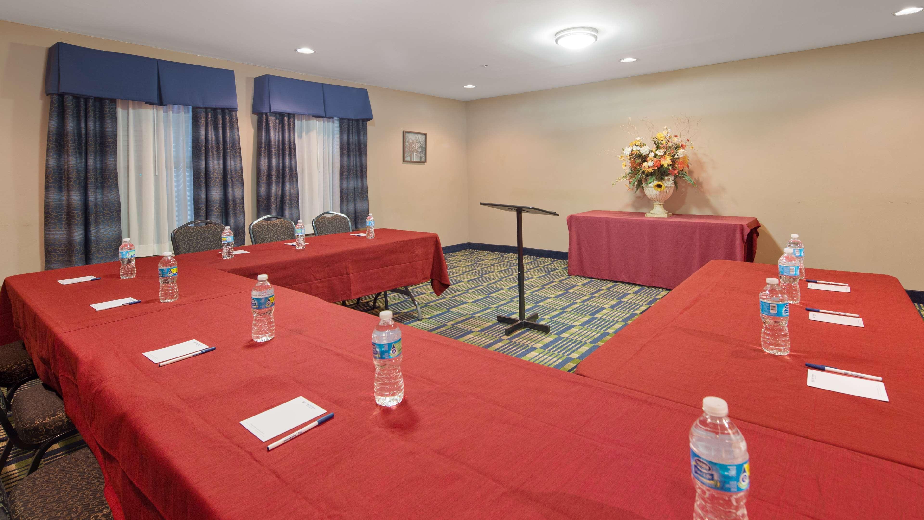 Surestay Plus Hotel By Best Western Roanoke Rapids I-95 Exterior photo